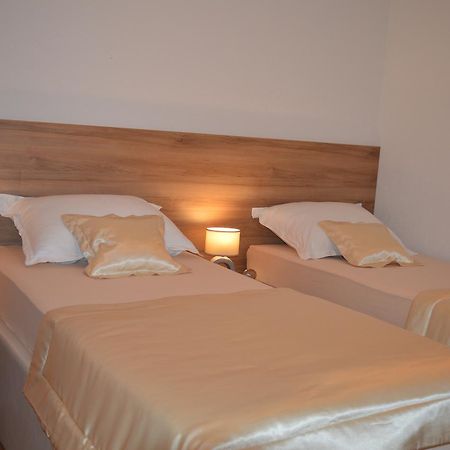 Blue Lake Luxury Rooms Grabovica Exterior foto