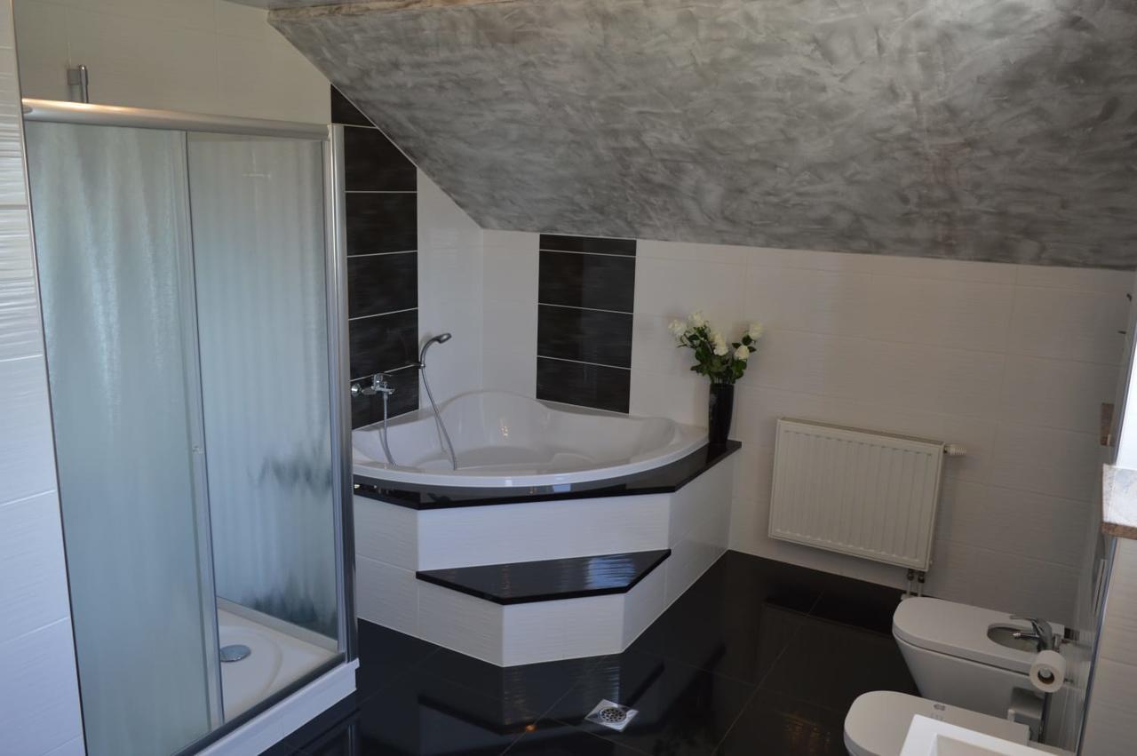 Blue Lake Luxury Rooms Grabovica Exterior foto